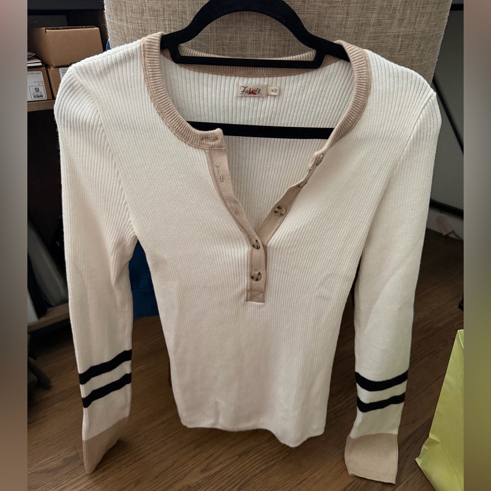 Faherty White and Tan Long Sleeve Henley Top